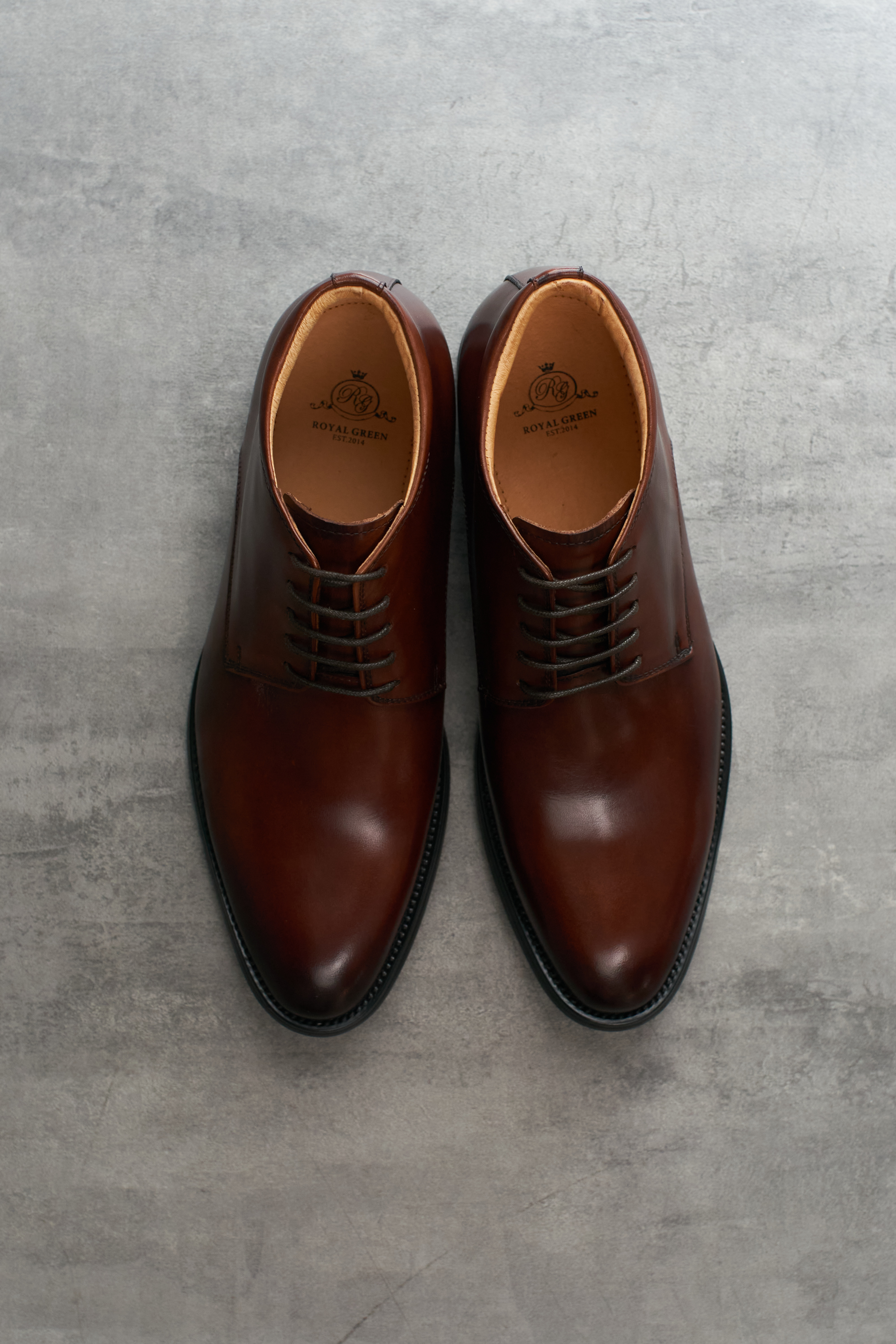 簡約素面 棕色流行靴